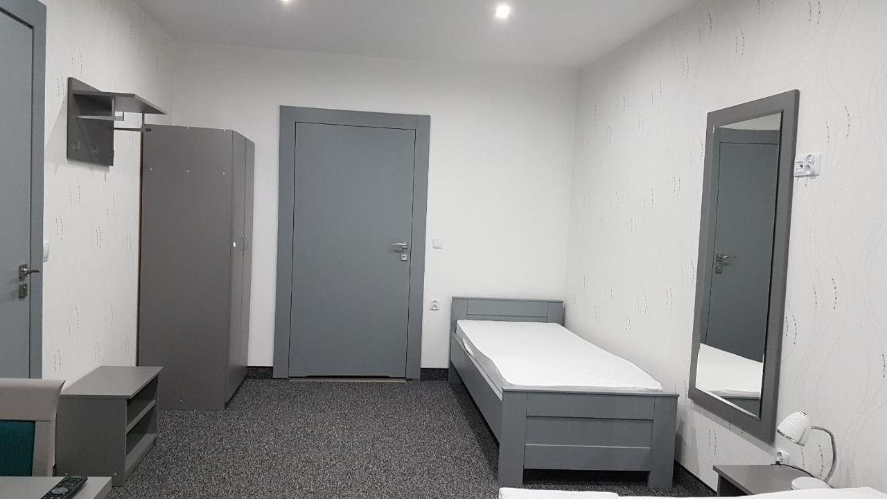 Krysztalowa Jozefow Jozefow  Exteriér fotografie